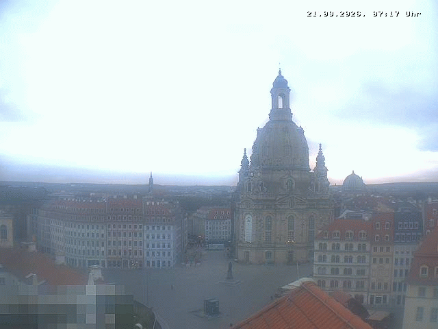 Archiv Foto Webcam Dresden - Frauenkirche und Neumarkt