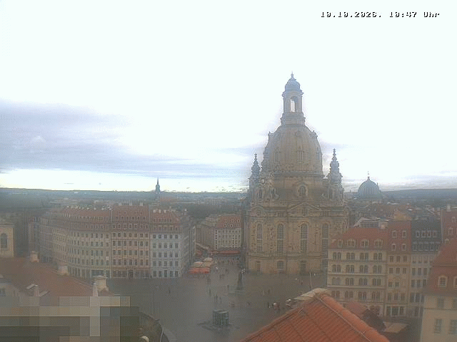 Archiv Foto Webcam Dresden - Frauenkirche und Neumarkt