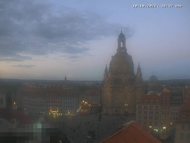 Archived image Webcam Dresden - Frauenkirche and Neumarkt square