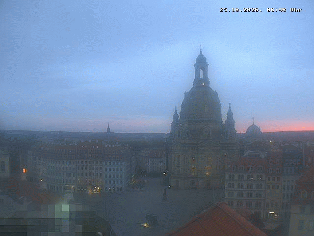 Archiv Foto Webcam Dresden - Frauenkirche und Neumarkt
