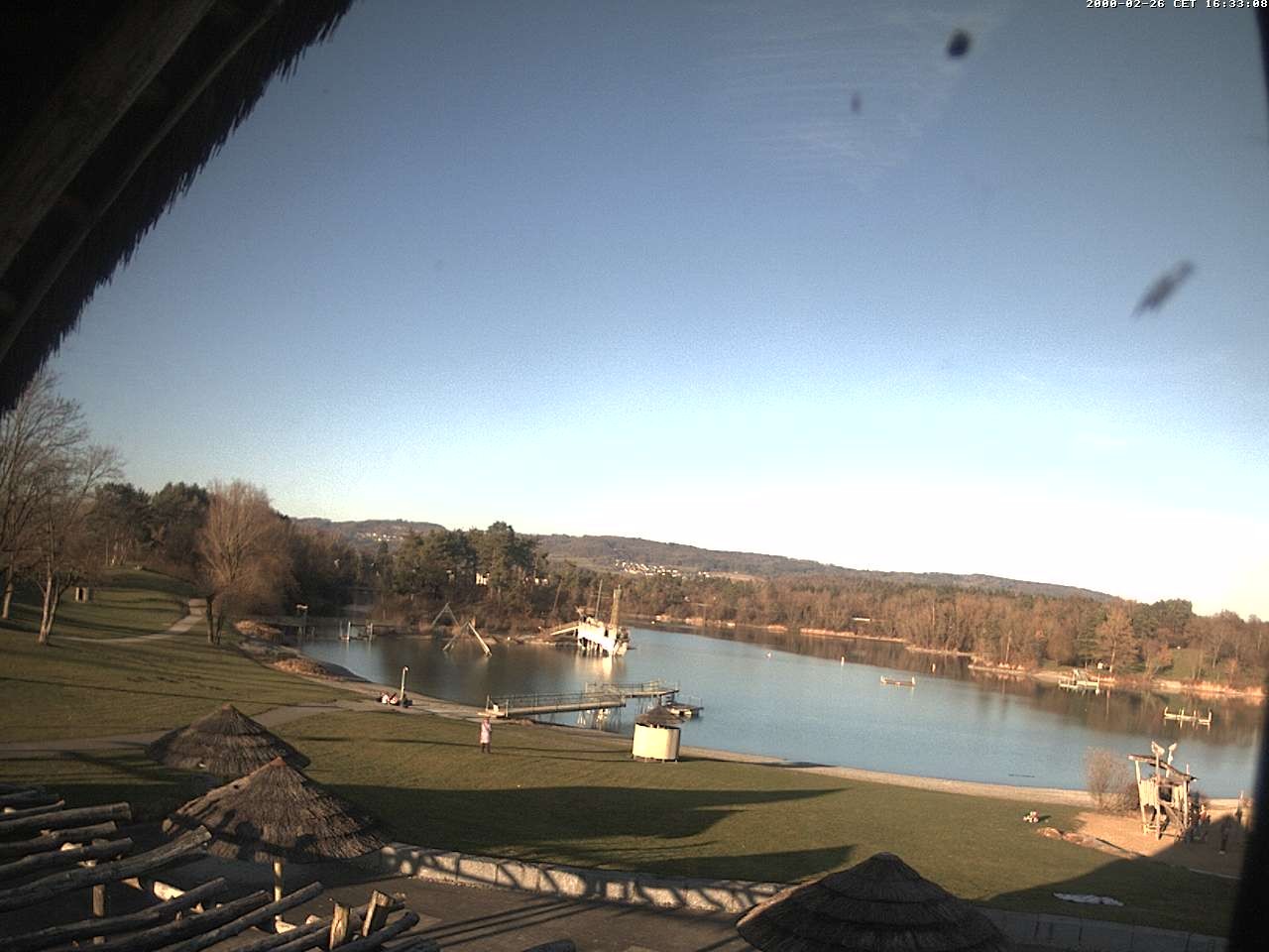 Archived image Webcam Salem Lake