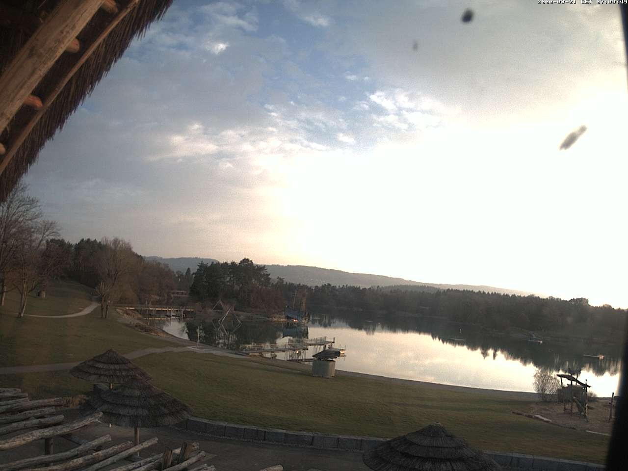 Archived image Webcam Salem Lake