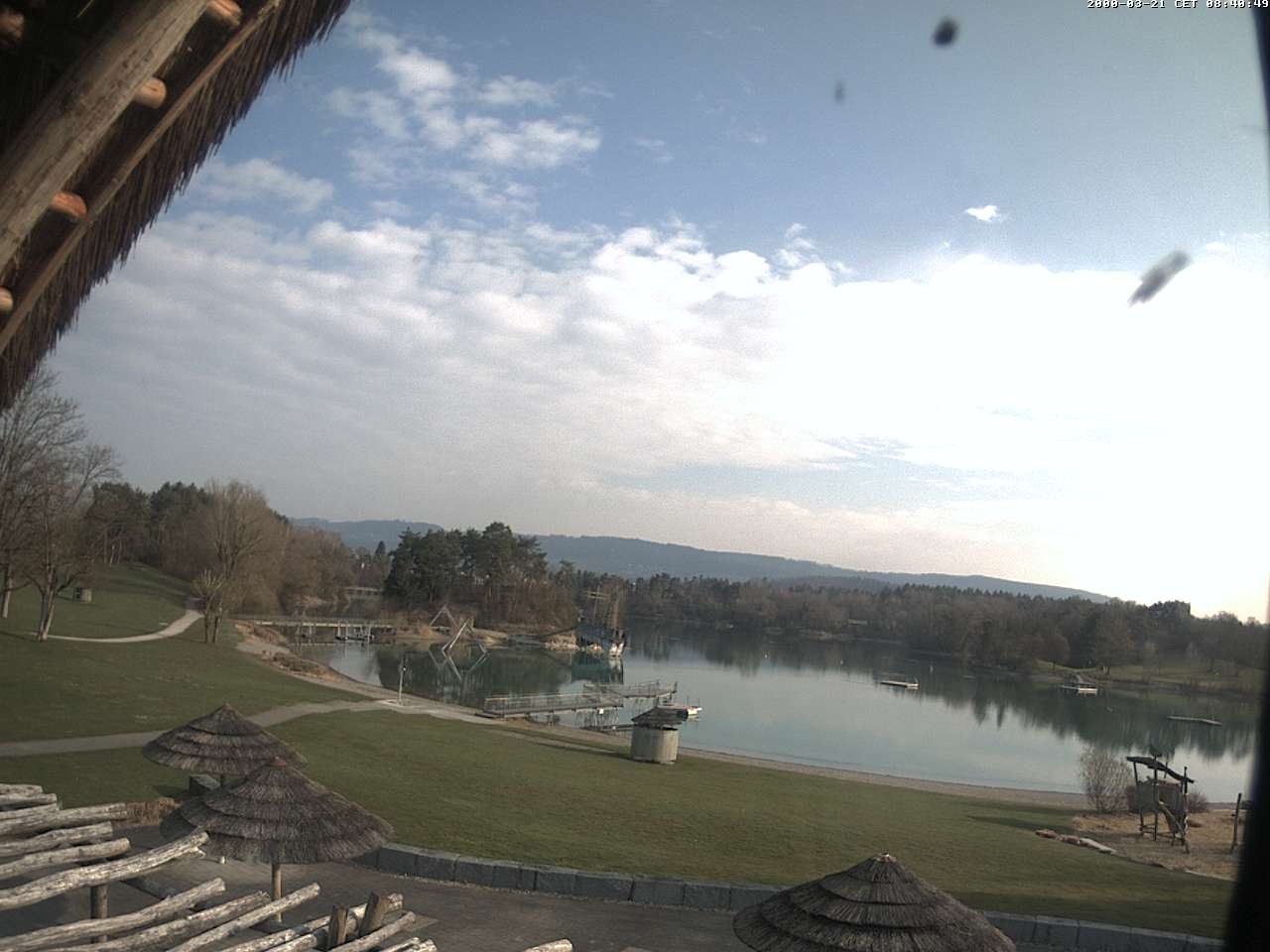 Archived image Webcam Salem Lake