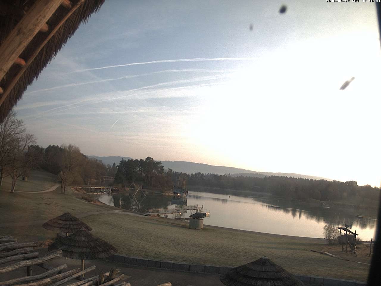 Archived image Webcam Salem Lake