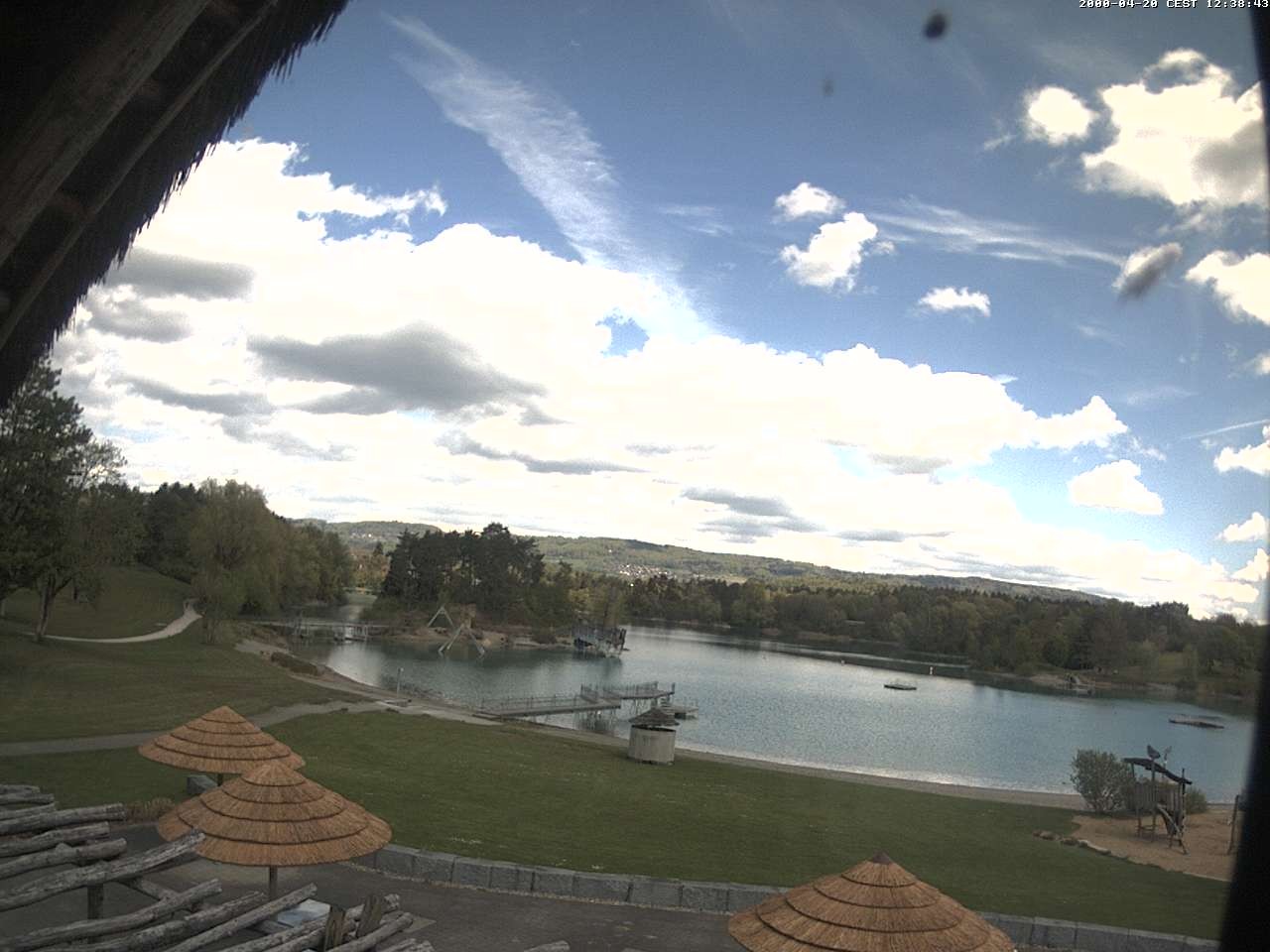 Archived image Webcam Salem Lake