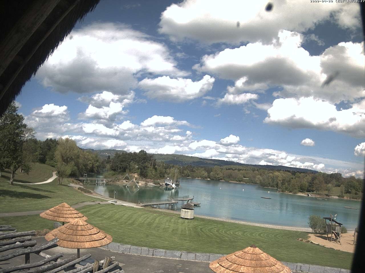 Archived image Webcam Salem Lake