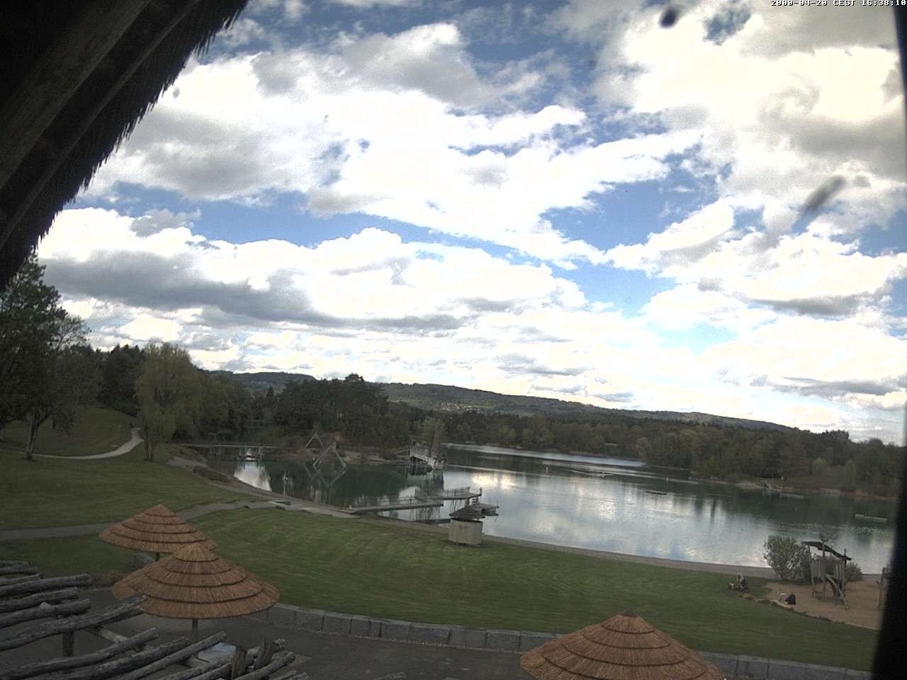 Archived image Webcam Salem Lake