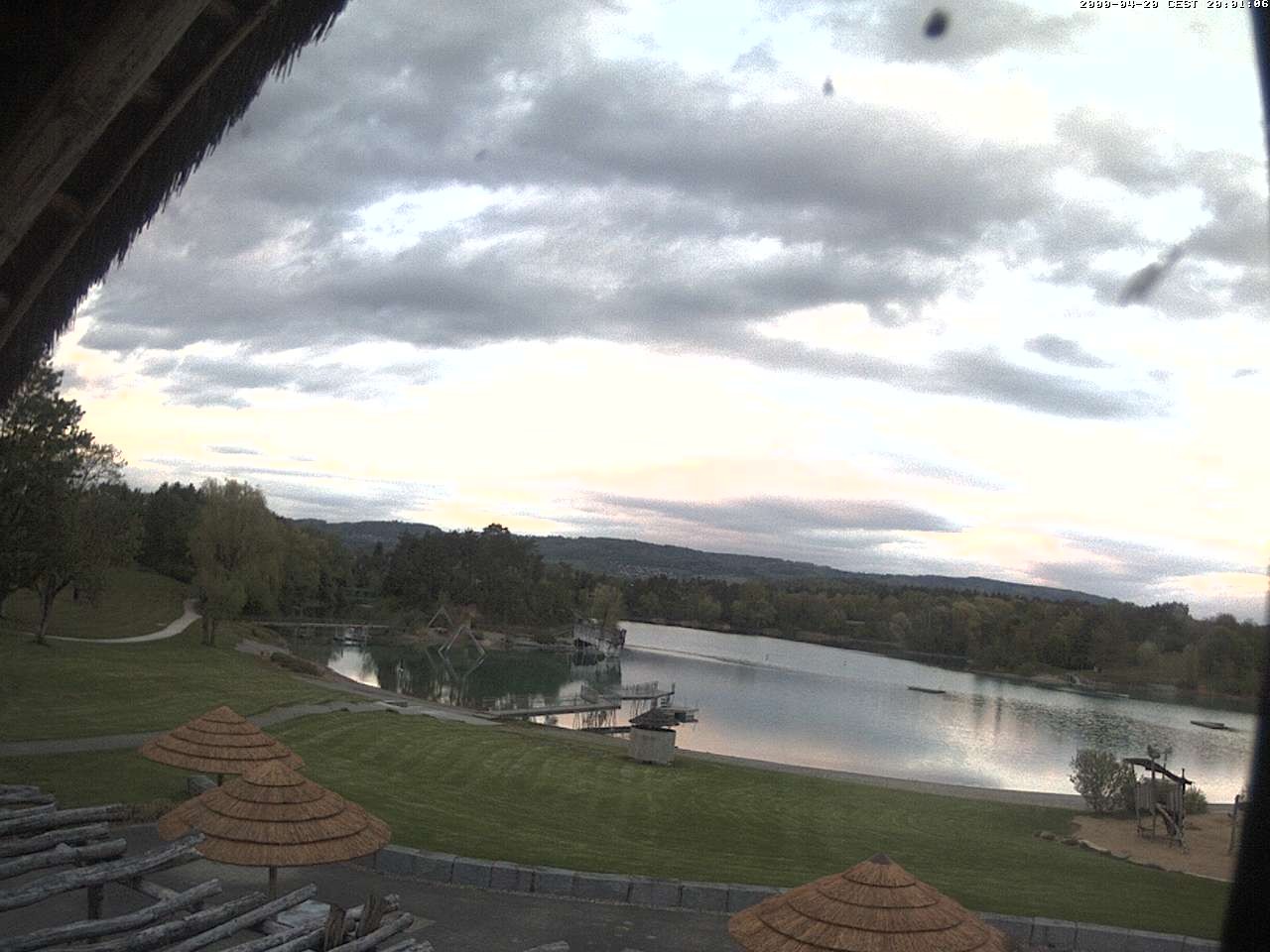 Archived image Webcam Salem Lake