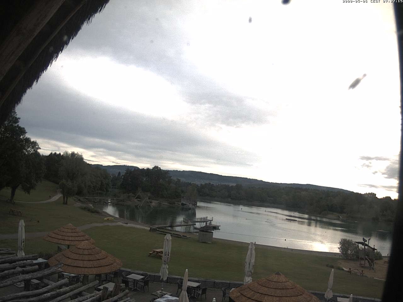 Archived image Webcam Salem Lake