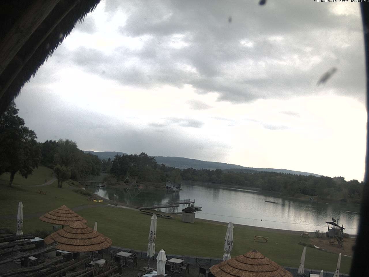 Archived image Webcam Salem Lake