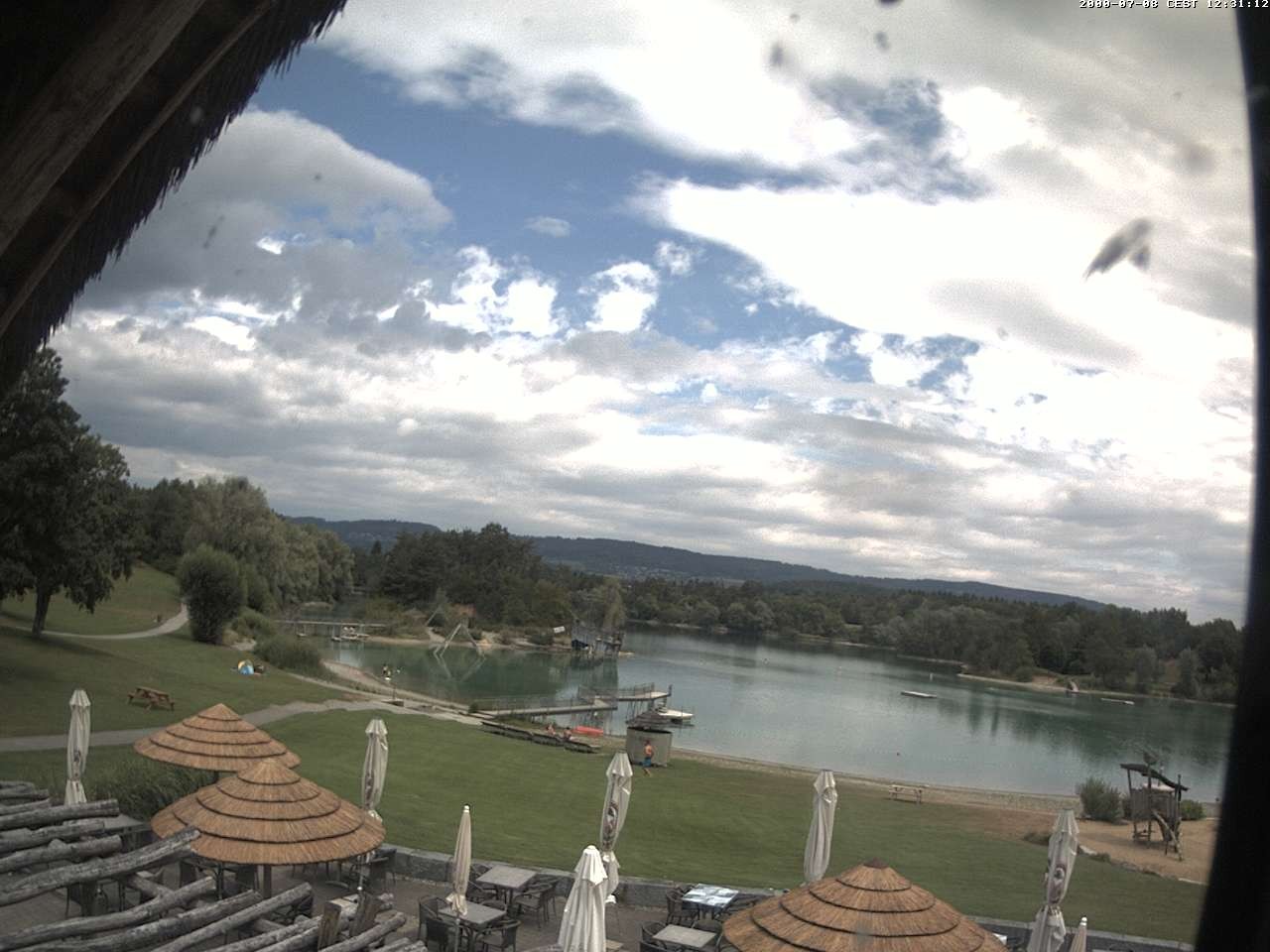 Archived image Webcam Salem Lake