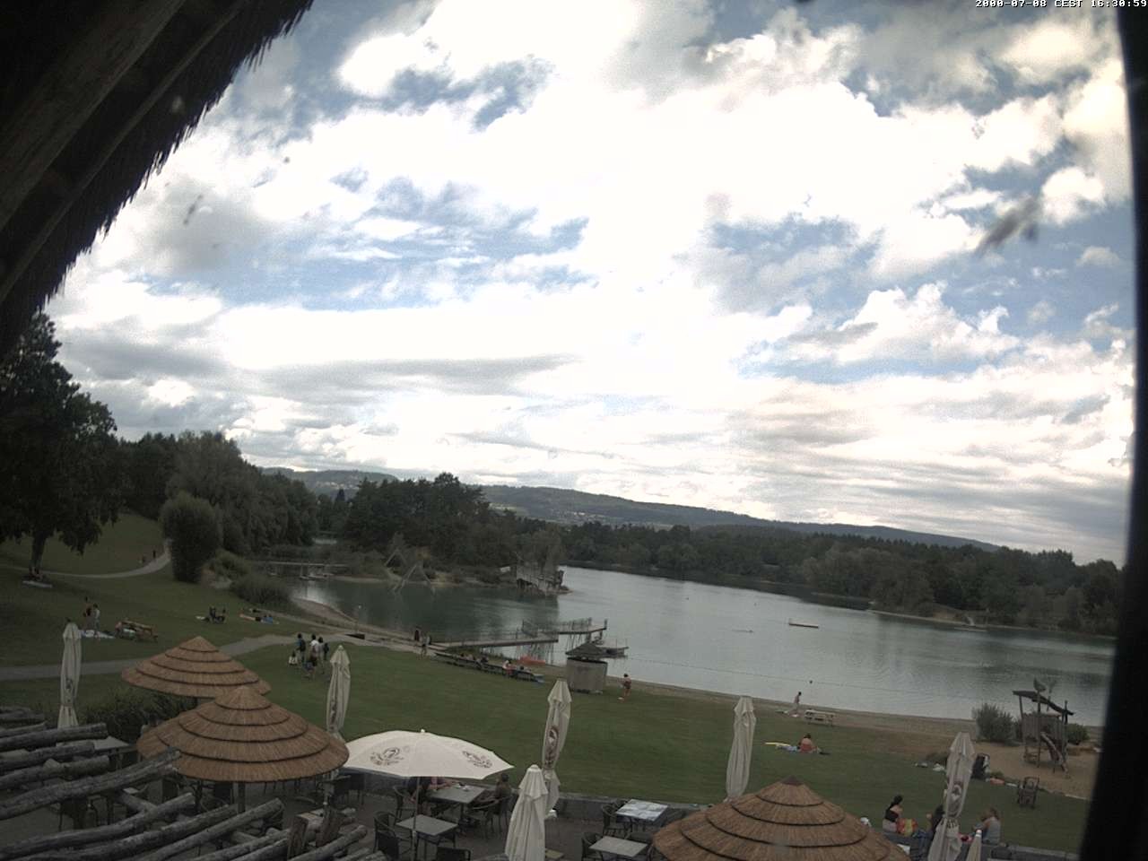 Archived image Webcam Salem Lake