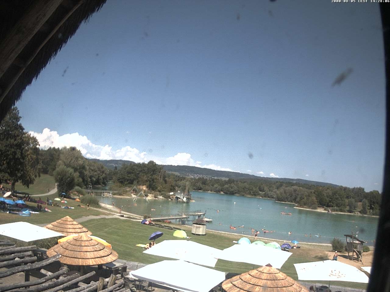 Archived image Webcam Salem Lake