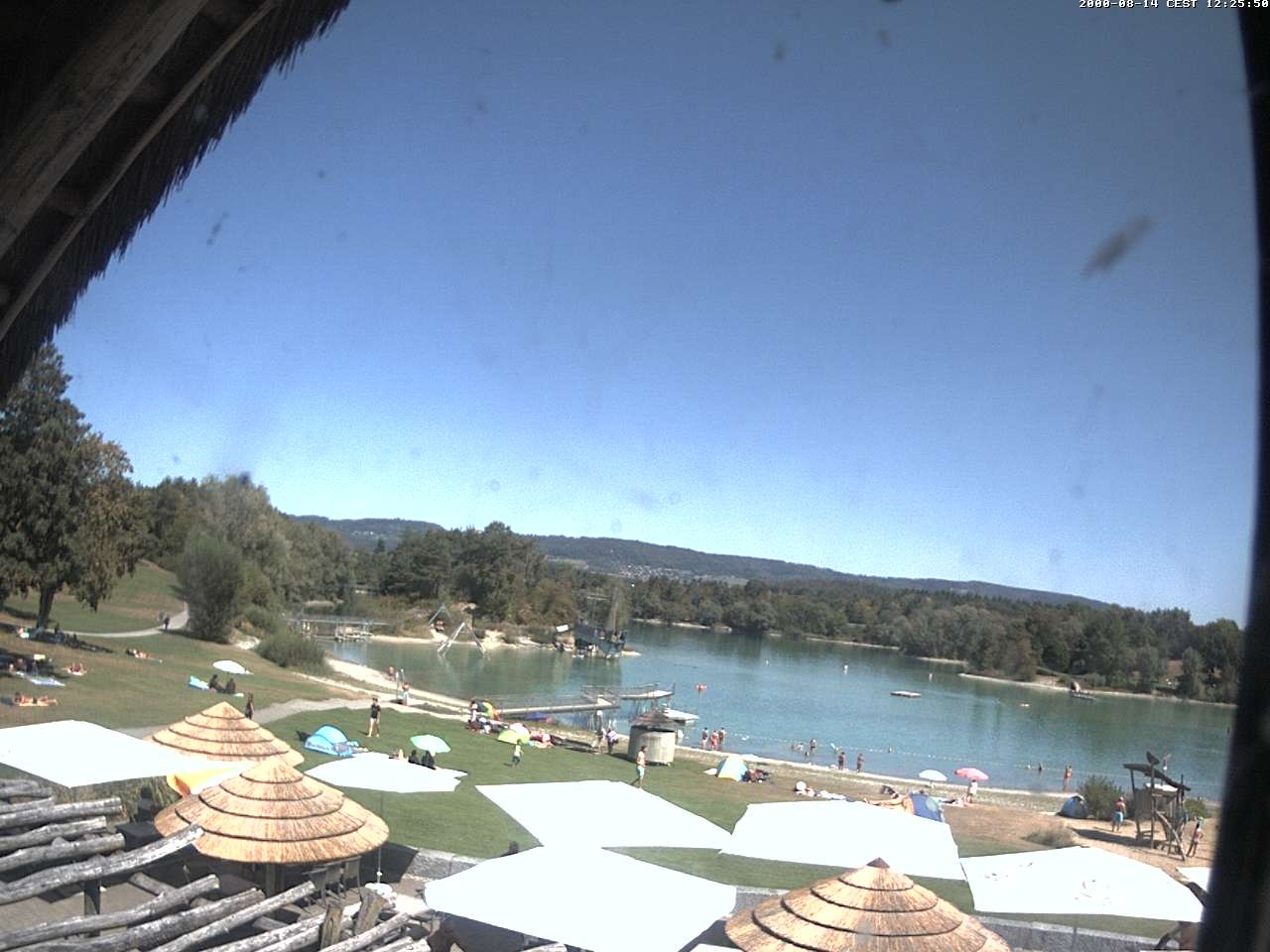 Archived image Webcam Salem Lake