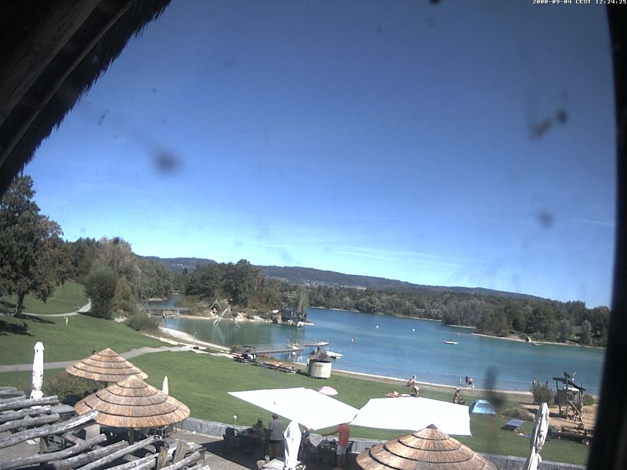 Archived image Webcam Salem Lake
