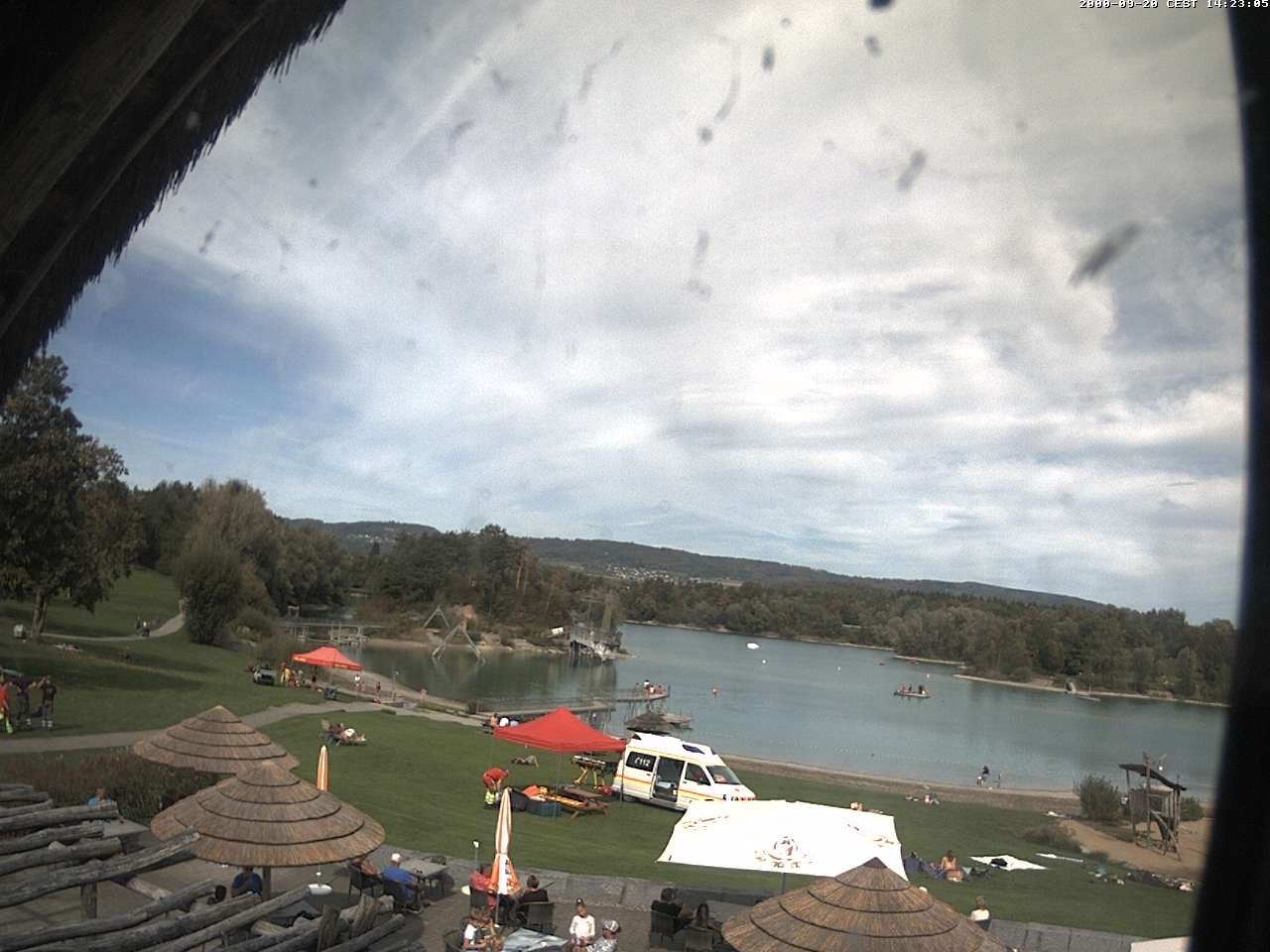 Archived image Webcam Salem Lake