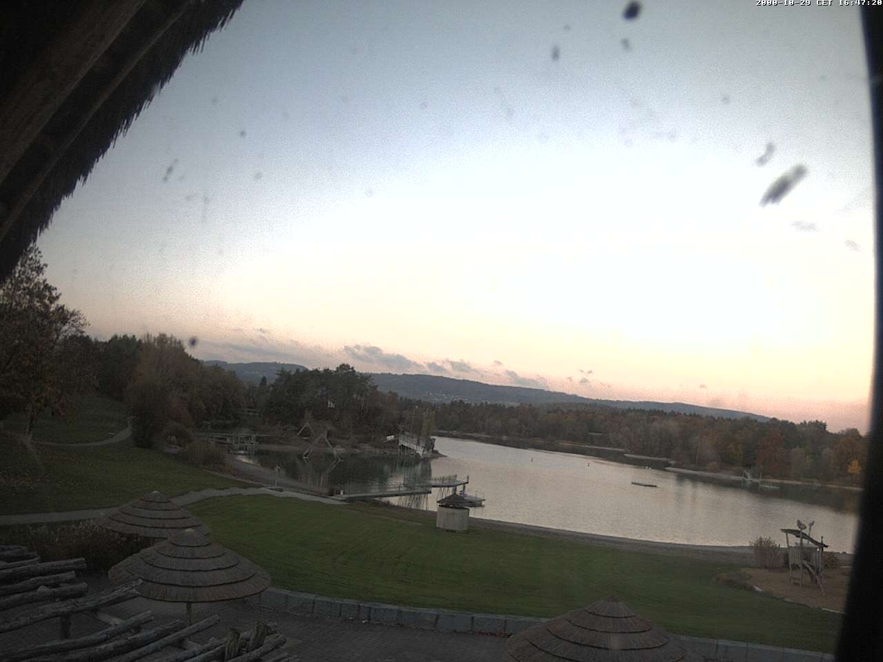 Archived image Webcam Salem Lake