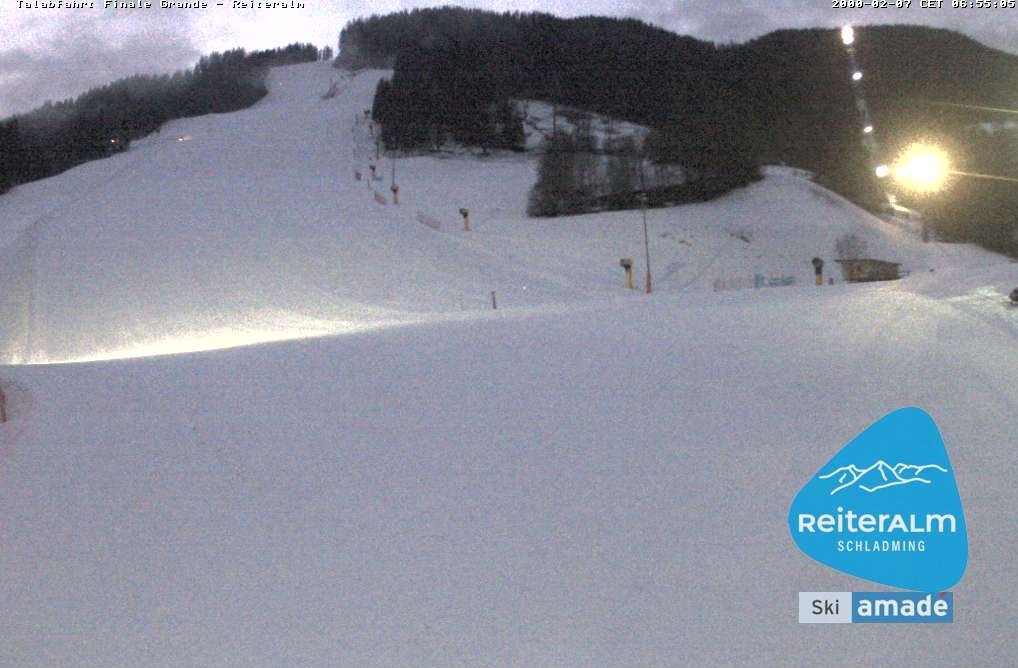 Archived image Webcam Reiteralm: Base Station Silver Jet