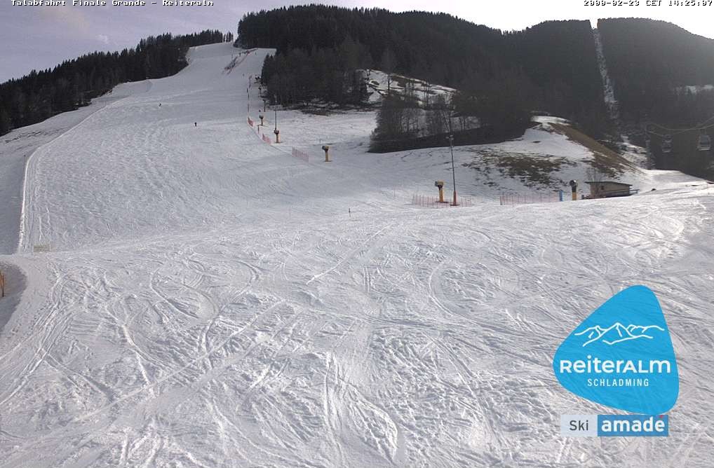 Archived image Webcam Reiteralm: Base Station Silver Jet