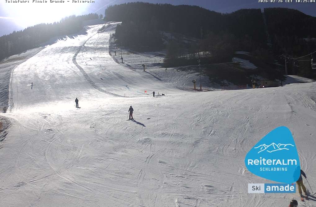 Archived image Webcam Reiteralm: Base Station Silver Jet