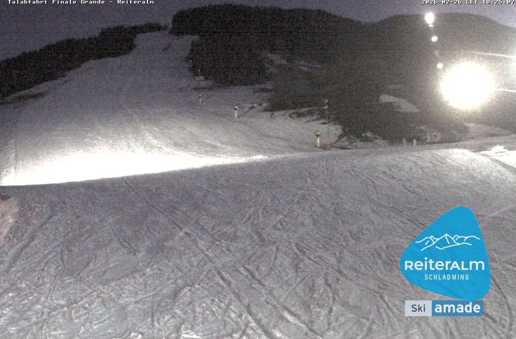 Archived image Webcam Reiteralm: Base Station Silver Jet