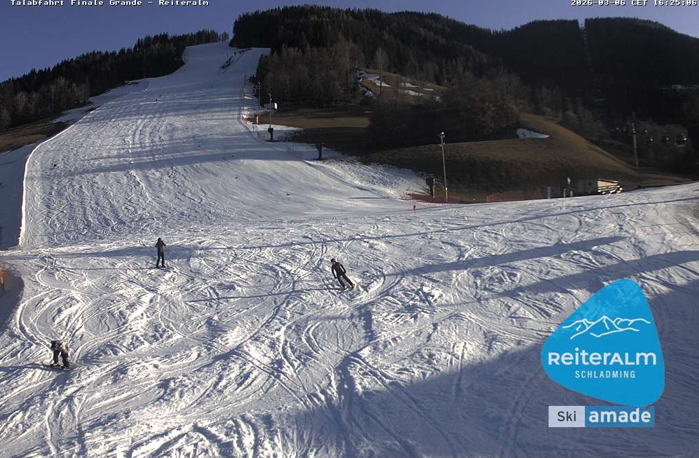 Archiv Foto Webcam Reiteralm - Talstation 8er Silver Jet