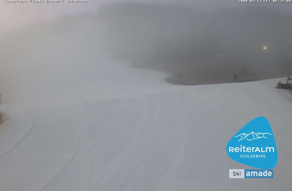 Archived image Webcam Reiteralm: Base Station Silver Jet