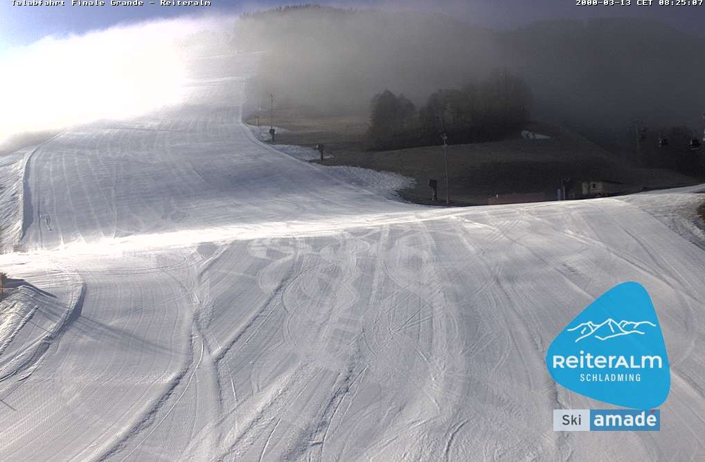 Archived image Webcam Reiteralm: Base Station Silver Jet