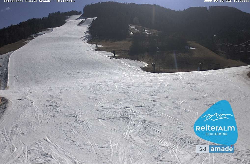 Archived image Webcam Reiteralm: Base Station Silver Jet