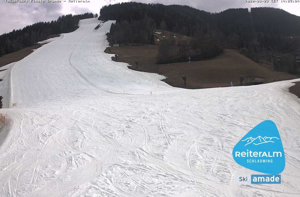 Archived image Webcam Reiteralm: Base Station Silver Jet