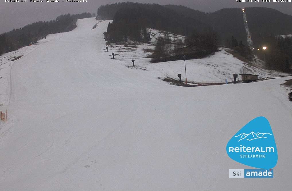 Archived image Webcam Reiteralm: Base Station Silver Jet