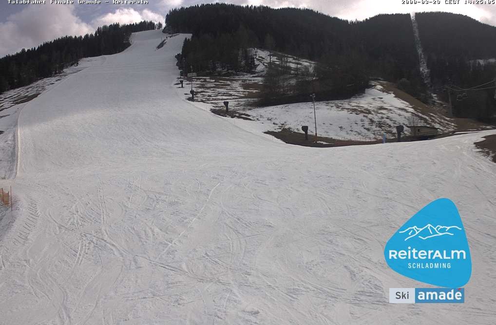 Archived image Webcam Reiteralm: Base Station Silver Jet