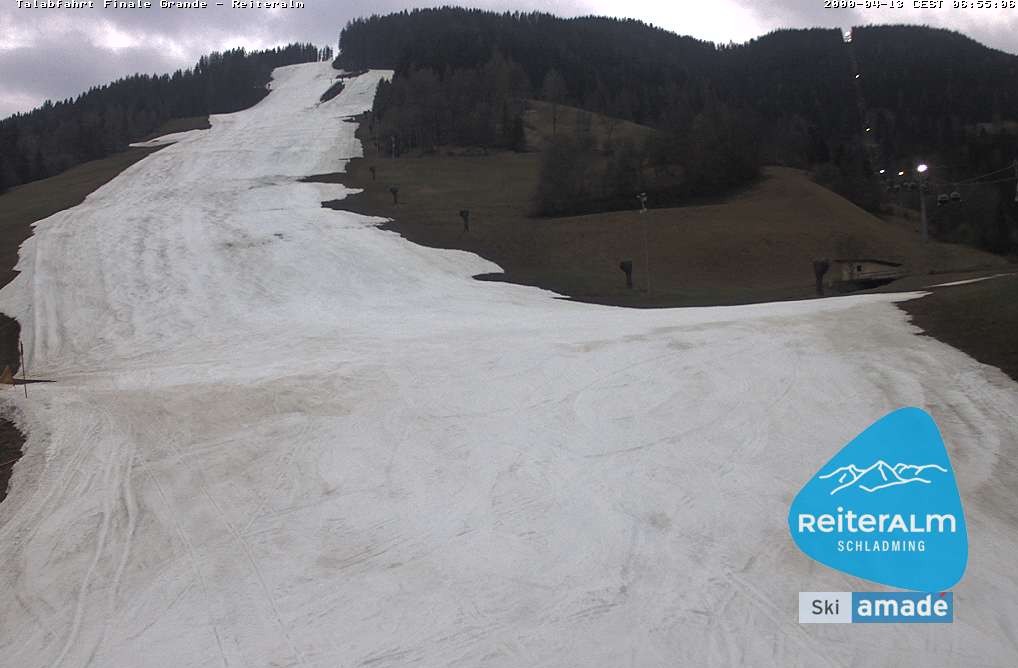 Archived image Webcam Reiteralm: Base Station Silver Jet