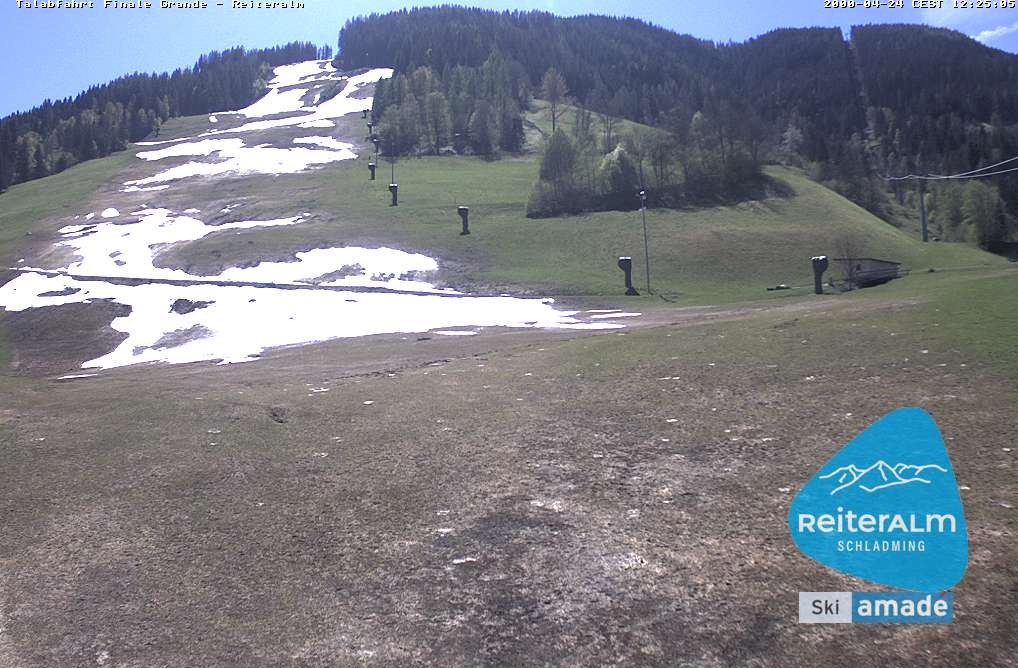 Archived image Webcam Reiteralm: Base Station Silver Jet