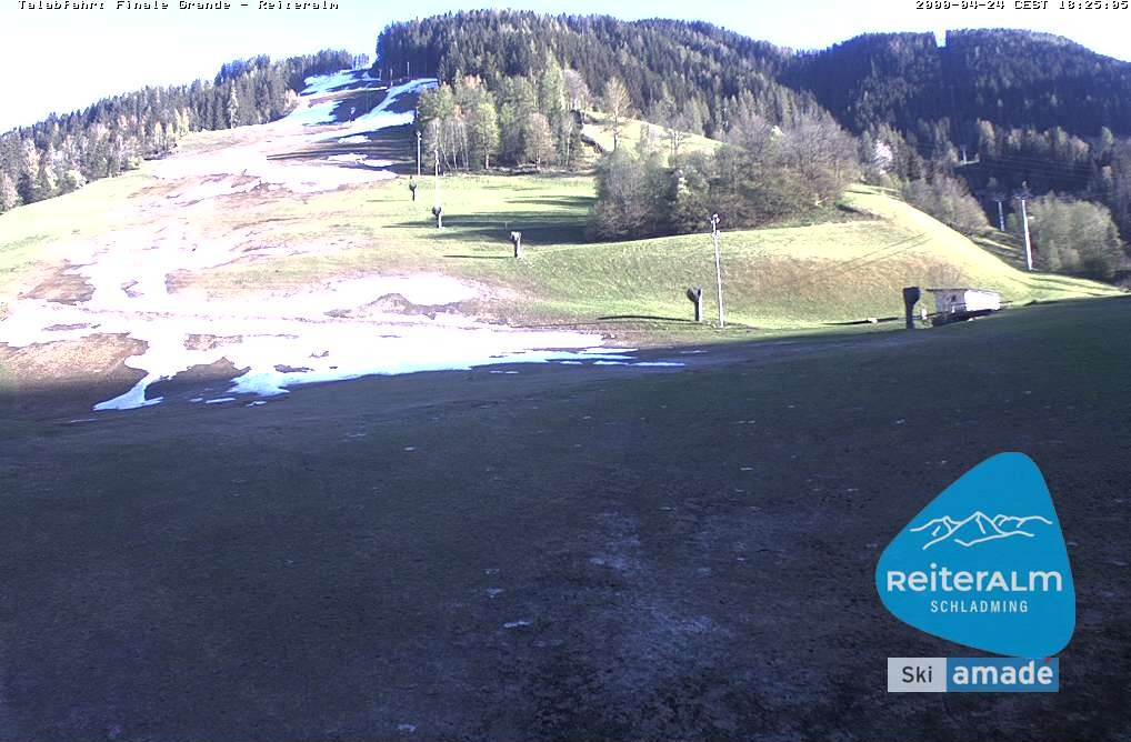 Archived image Webcam Reiteralm: Base Station Silver Jet