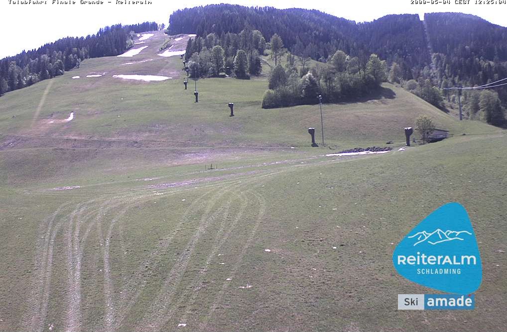 Archived image Webcam Reiteralm: Base Station Silver Jet