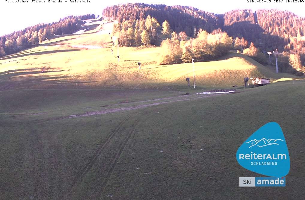 Archived image Webcam Reiteralm: Base Station Silver Jet