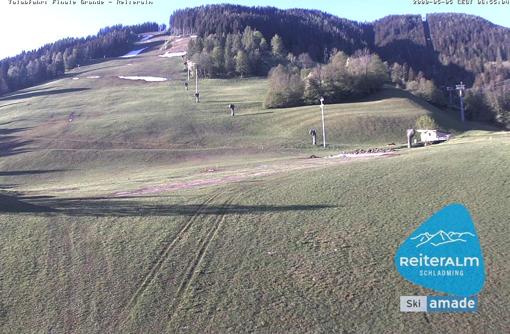 Archived image Webcam Reiteralm: Base Station Silver Jet