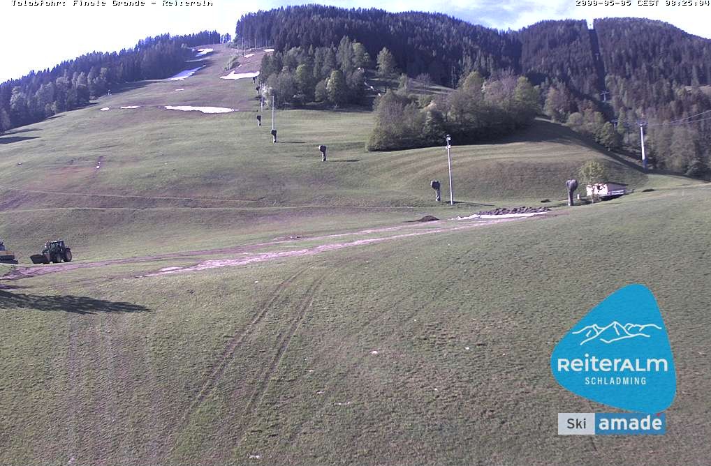 Archived image Webcam Reiteralm: Base Station Silver Jet