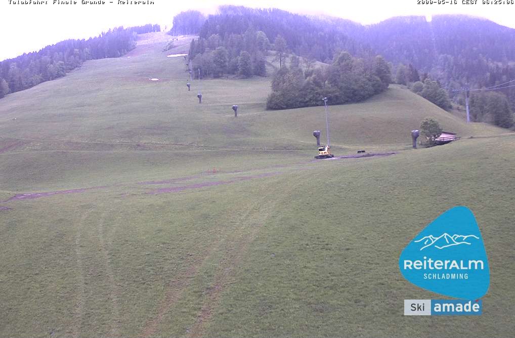 Archived image Webcam Reiteralm: Base Station Silver Jet