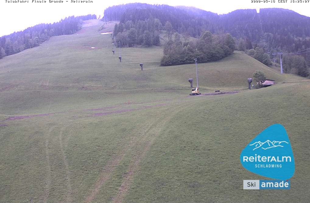 Archived image Webcam Reiteralm: Base Station Silver Jet