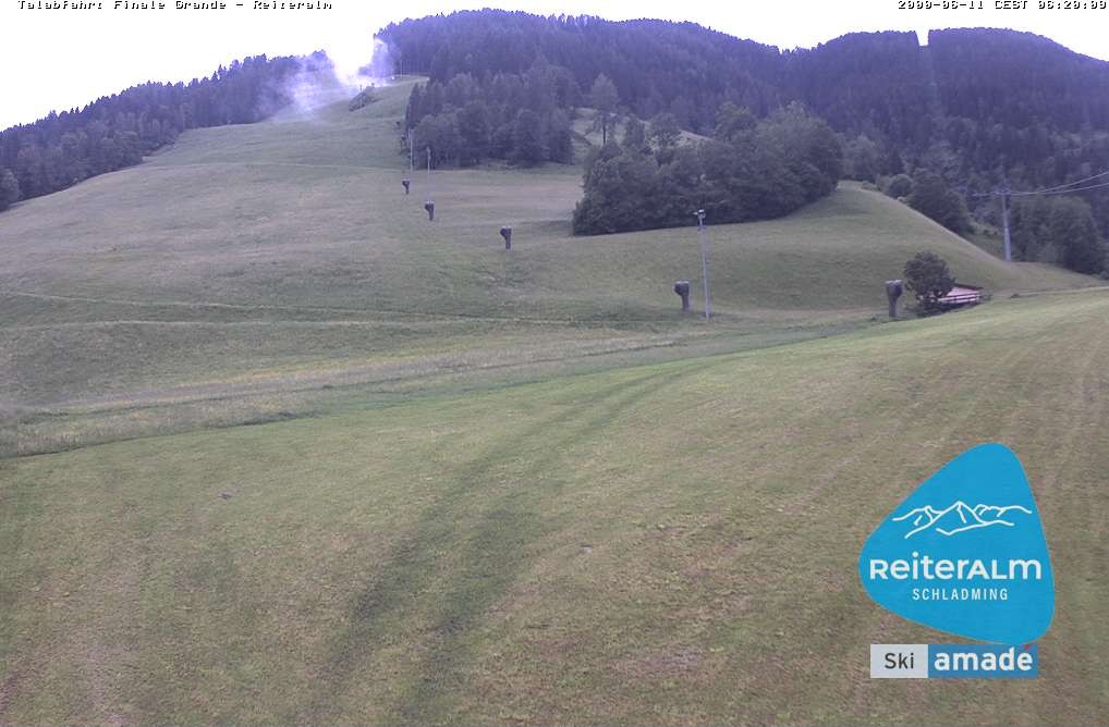 Archived image Webcam Reiteralm: Base Station Silver Jet