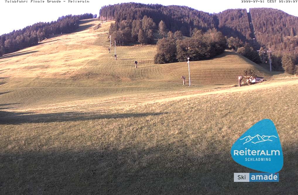 Archived image Webcam Reiteralm: Base Station Silver Jet
