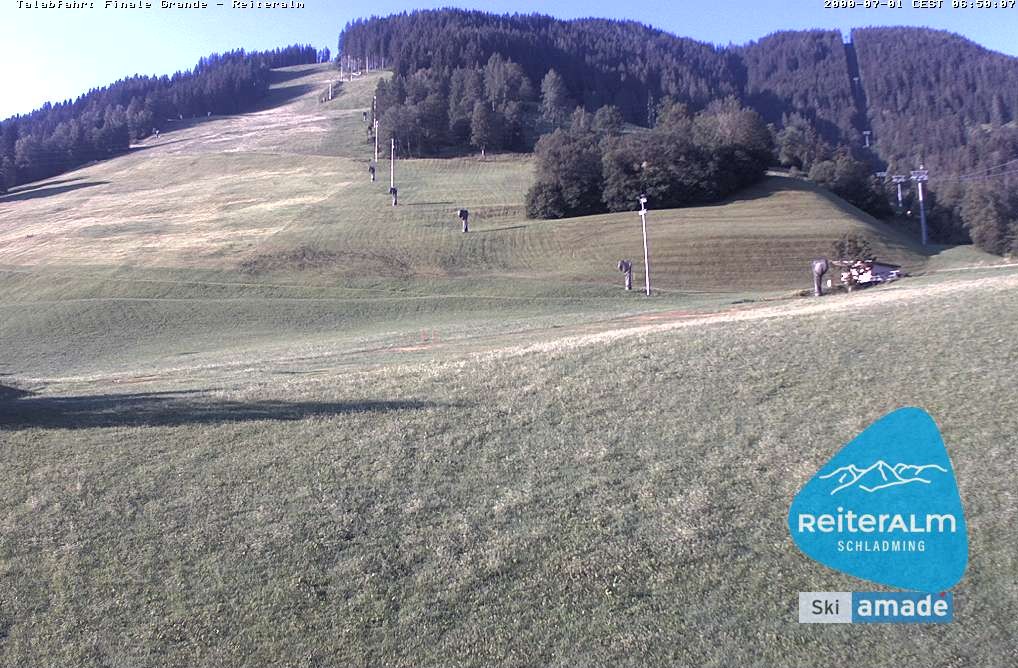 Archived image Webcam Reiteralm: Base Station Silver Jet