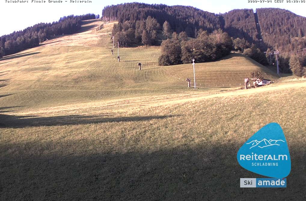 Archived image Webcam Reiteralm: Base Station Silver Jet
