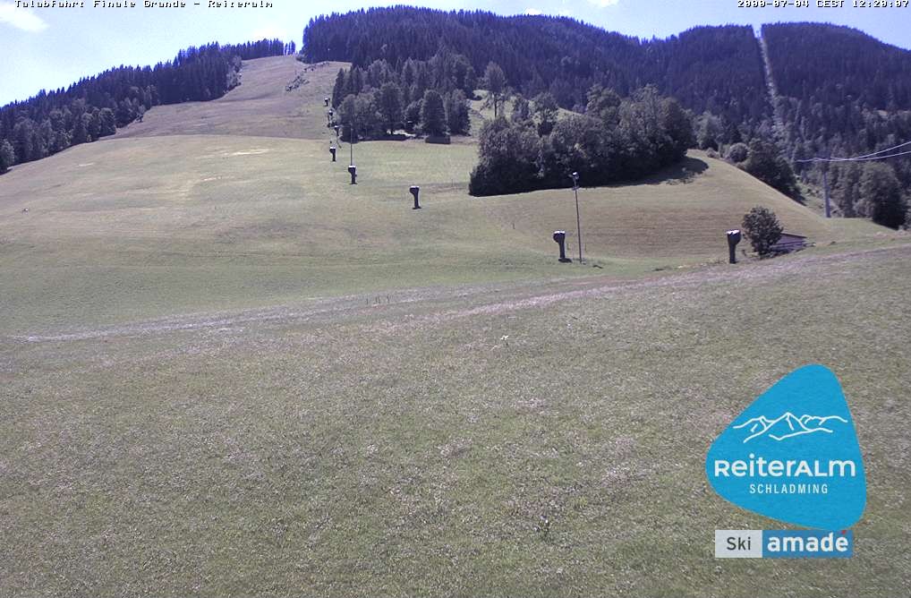 Archived image Webcam Reiteralm: Base Station Silver Jet