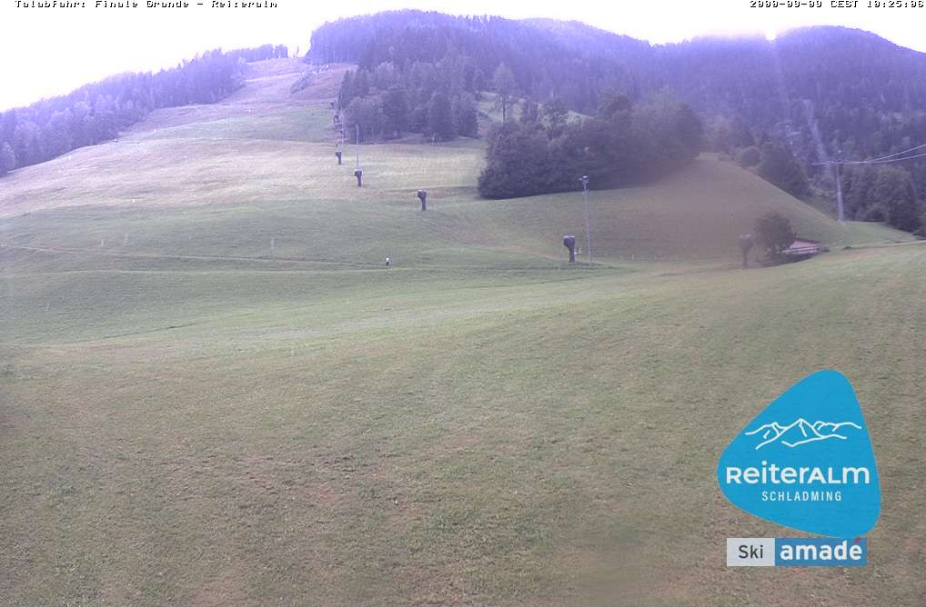 Archived image Webcam Reiteralm: Base Station Silver Jet