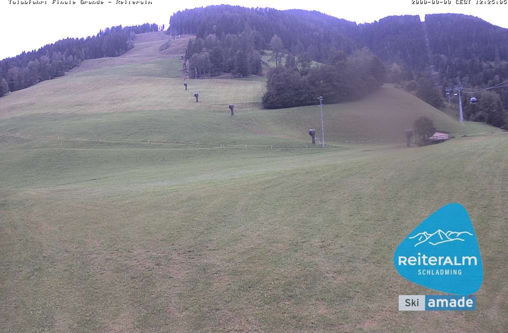 Archived image Webcam Reiteralm: Base Station Silver Jet