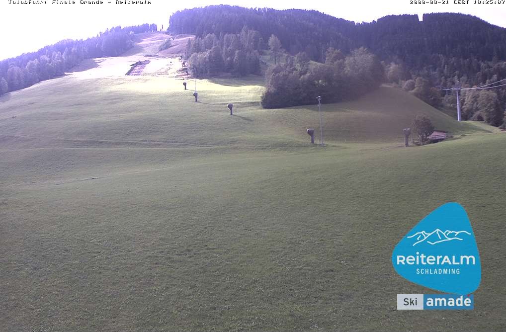 Archived image Webcam Reiteralm: Base Station Silver Jet
