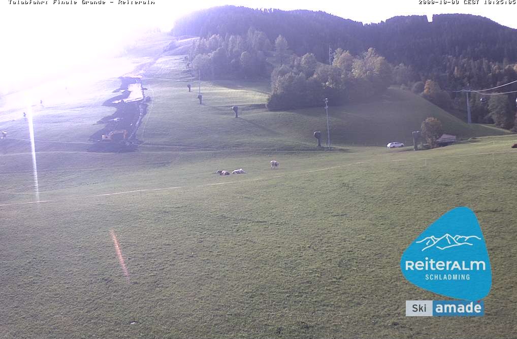 Archived image Webcam Reiteralm: Base Station Silver Jet